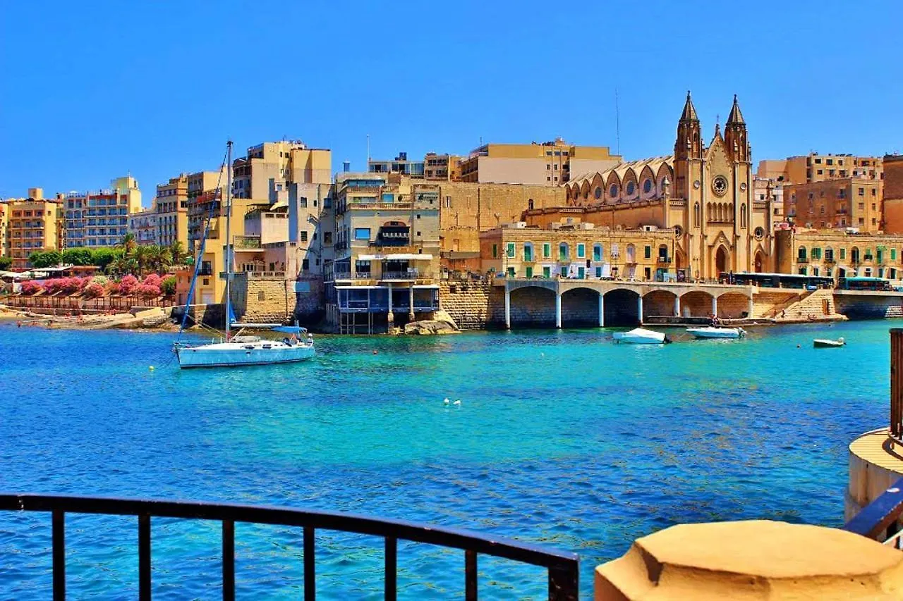 Modern Sea-View Apartment In A Prime Location Sliema 0*,